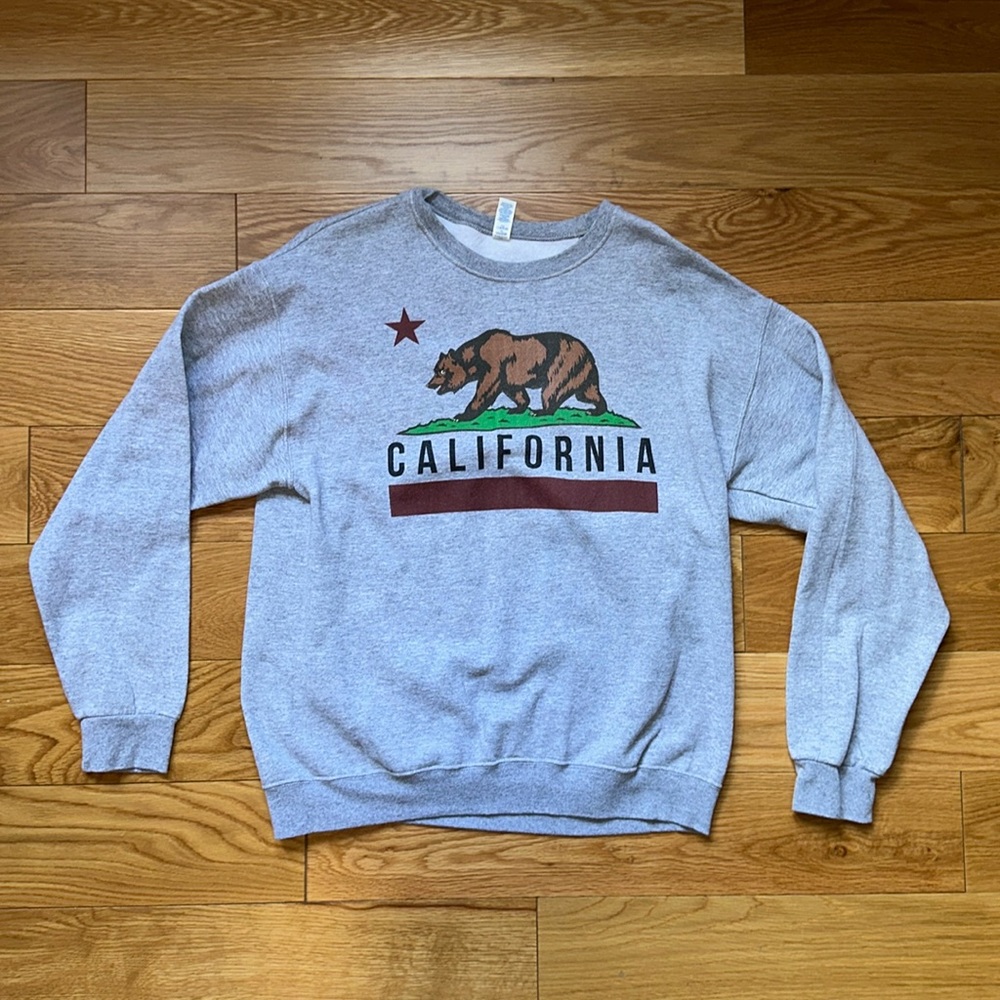 Traditional California State Logo Crewneck